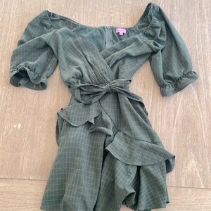 Francesca’s ruffle dress